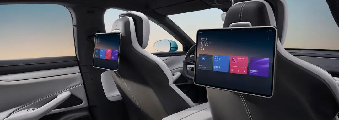 640-8 小米 SU7:小米的第一款电动汽车是一款运动型轿车